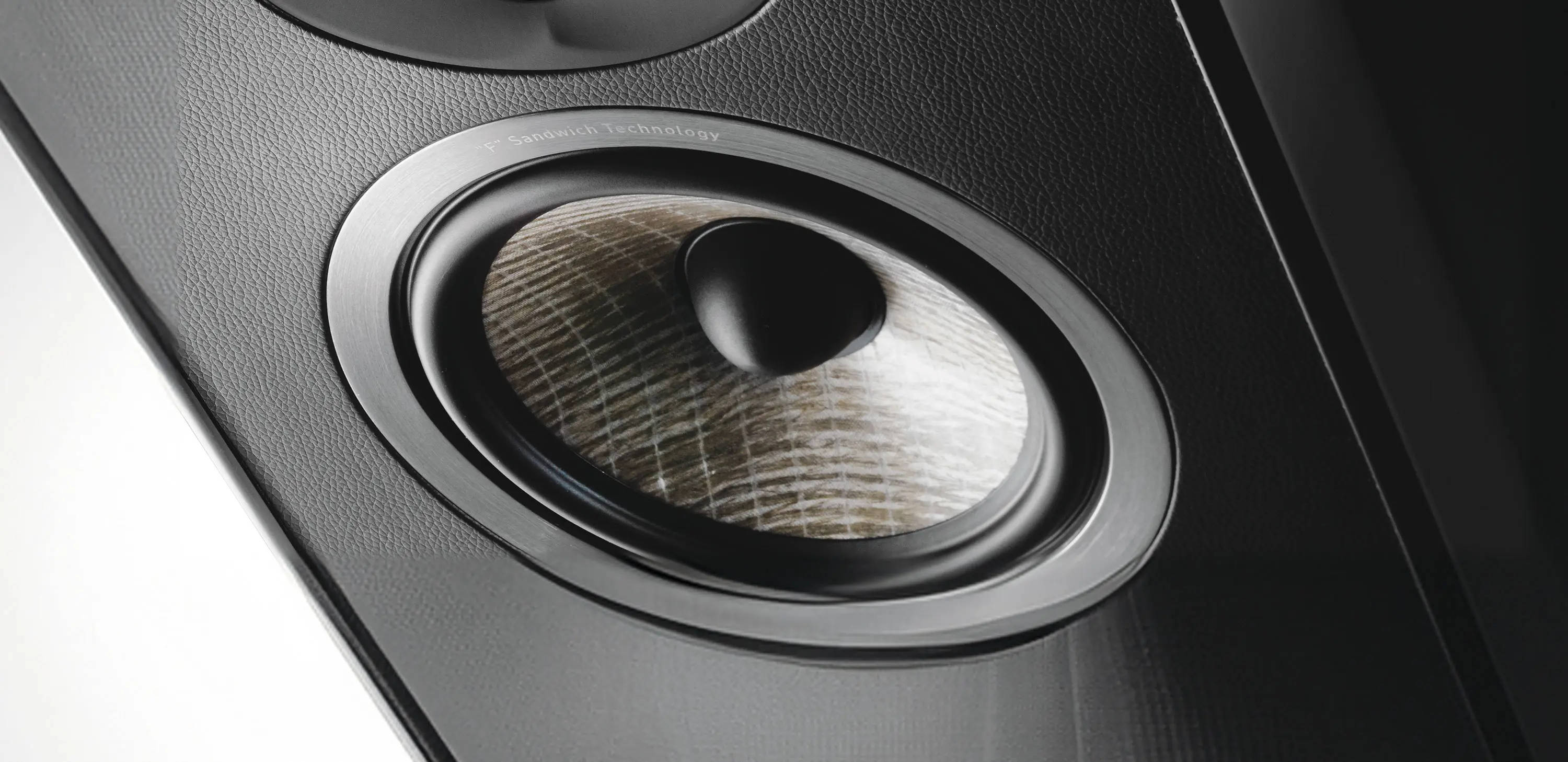 A Sofisticação e Desempenho do Focal Cone Flax - Audiogene - Luxury ...