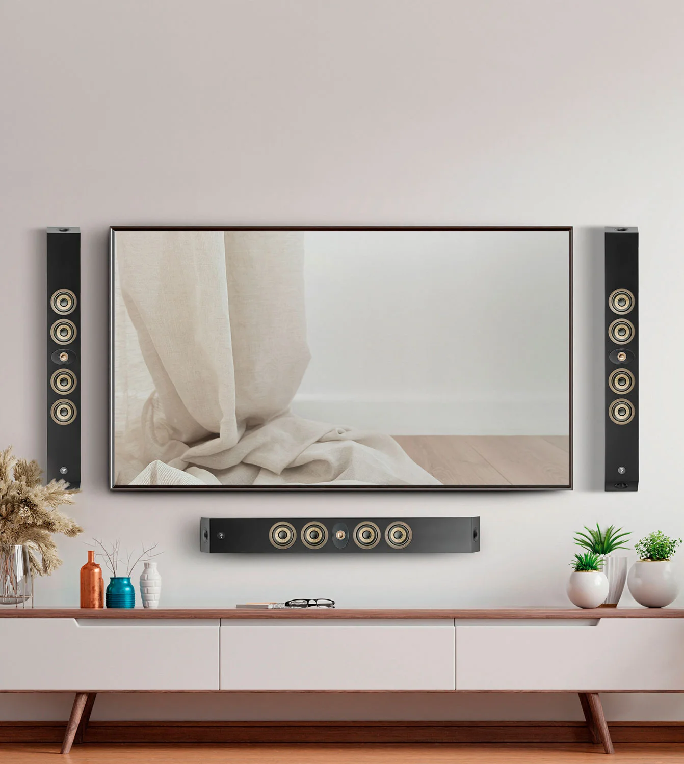 Focal 300 On-Wall